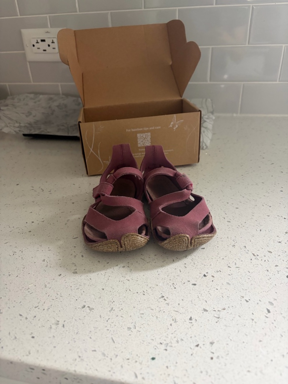 Wildling Feder Sandals in Plum